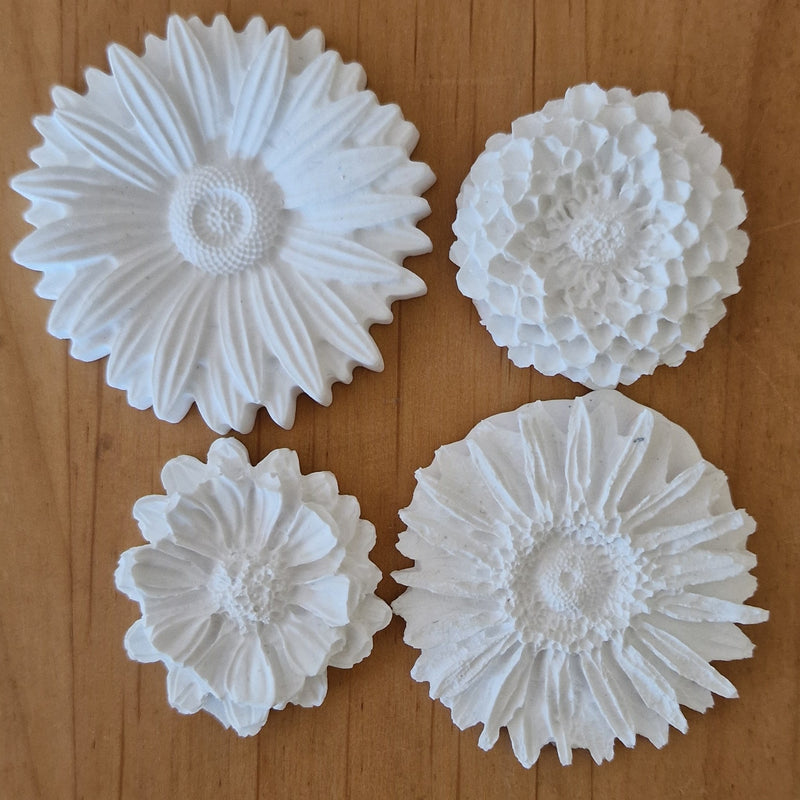Blumen aus Gießpulver