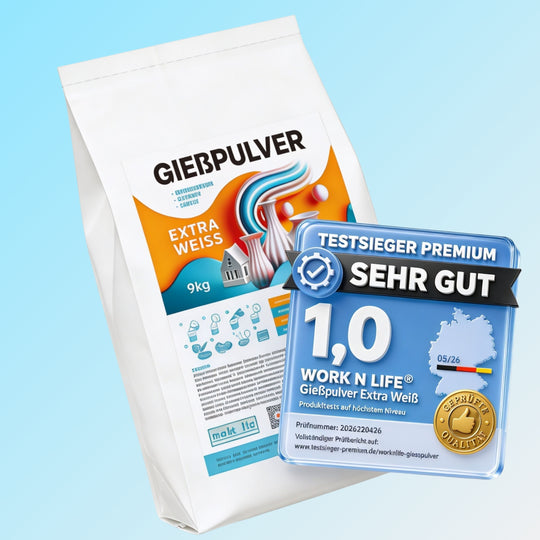 Gießpulver Extra Weiß in der 9 Kg Sack Variante auf einem hellblauen Hintergrund